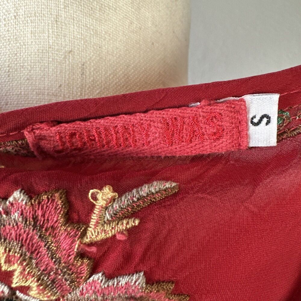 Johnny Was Scoop Neck Long Sleeve Floral Embroidered Tunic Top Shirt Size S Red - Picture 10 of 11